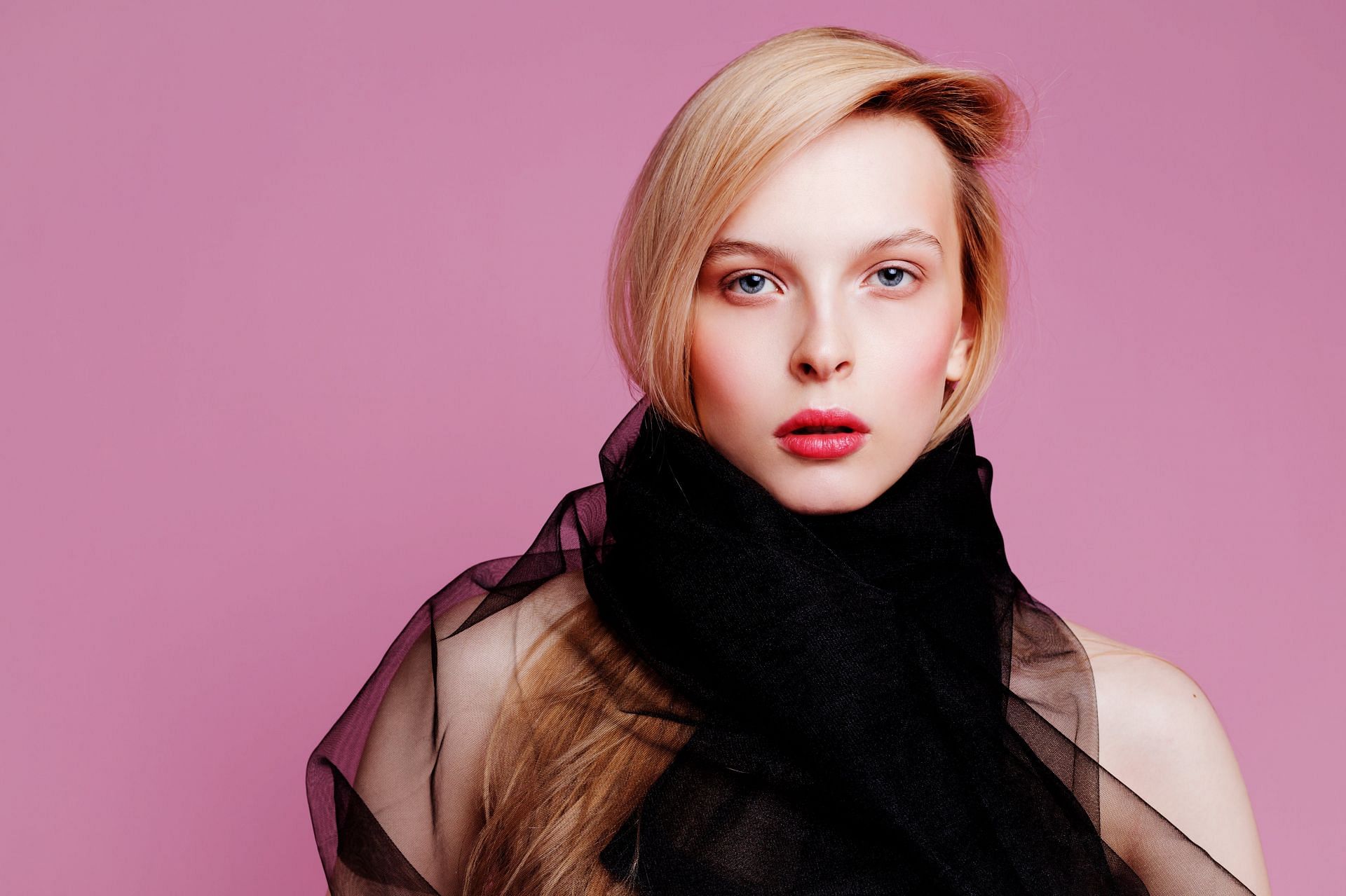 Importance of mini facelift (image sourced via Pexels / Photo by anastasiya)